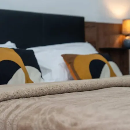Perfect Sliema With Views Sleeps 8 公寓