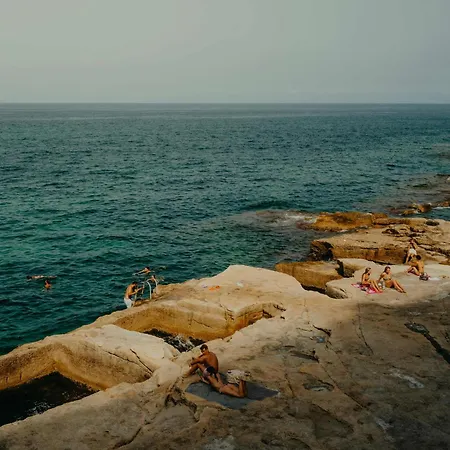 Perfect Sliema With Views Sleeps 8 公寓